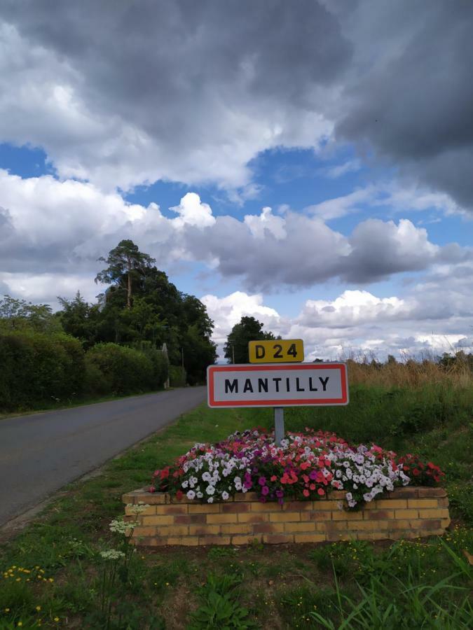 ホテル L'Attrape Coeurs Mantilly エクステリア 写真